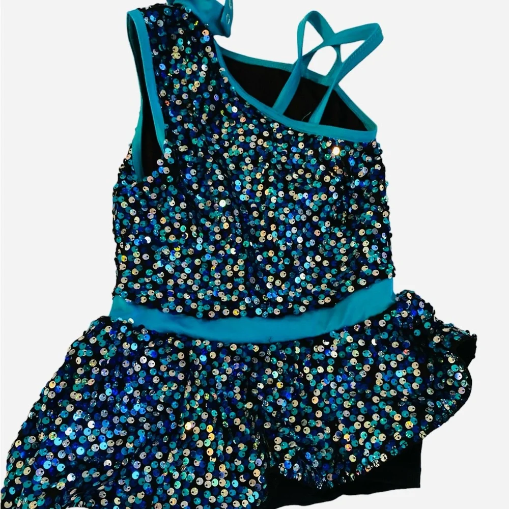 Blue sequence leotard - Picture 1 of 5